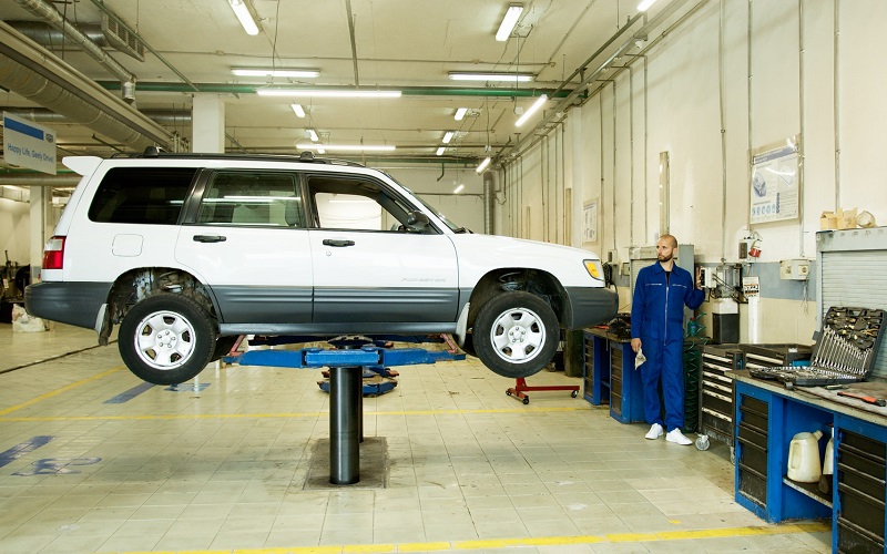 Understanding Car Maintenance Schedules And Services