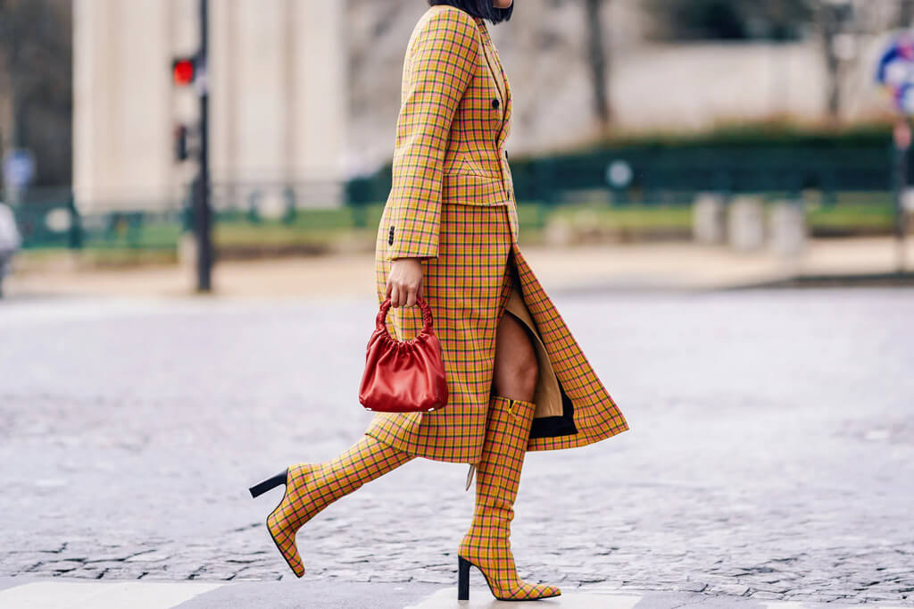 Ways To Incorporate Vintage Pieces Into Outfits