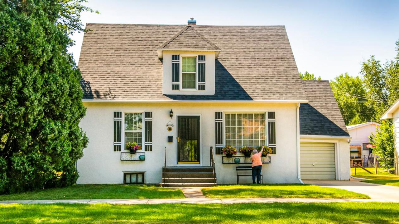 How To Improve Curb Appeal For A Quick Sale